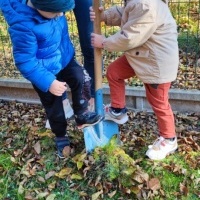 Dzień Drzewa w grupie Smerfy (9)