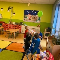 Dzień Pluszowego Misia w przedszkolu połączony z Dniem Postaci z bajek (9)