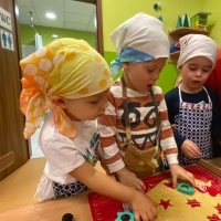 Świąteczne przygotowania w grupie Smerfy (7)