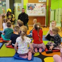 Wizyta Strażaków z OSP Godów w przedszkolu (4)