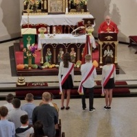 Poczet Sztandarowy. Tablica pamiątkowa (3)