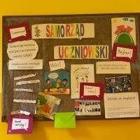 17 października obchodziliśmy w naszej Szkole Europejski Dzień Języków Obcych. W tym dniu królowały: angielski, niemiecki, włoski oraz łacina! (4)