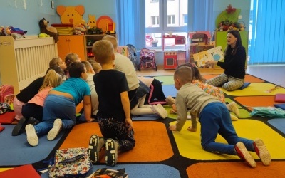 Przedszkolak z książką w plecaku - listopad (5)
