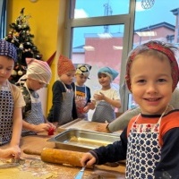 Świąteczne wypieki w grupie Żabki (10)