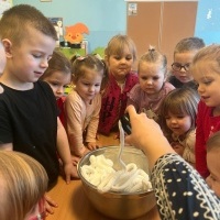 Z Kicią-Kocią Maluchy zmieniają się w zuchy (3)