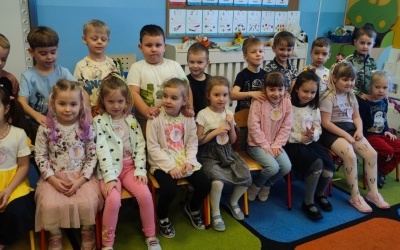 Dzień Kobiet w przedszkolu (9)