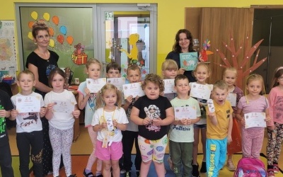 Przedszkolak z książką w plecaku - zakończenie projektu