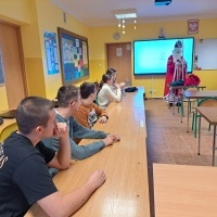 Mikołaj i Grinch w naszej szkole! (11)