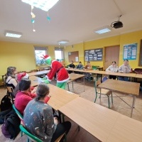 Mikołaj i Grinch w naszej szkole! (9)