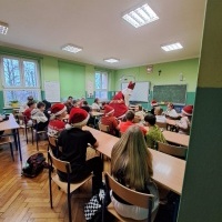 Mikołaj i Grinch w naszej szkole! (12)