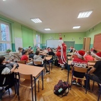 Mikołaj i Grinch w naszej szkole! (13)