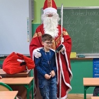 Mikołaj i Grinch w naszej szkole! (5)