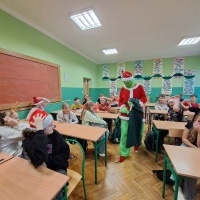 Mikołaj i Grinch w naszej szkole! (4)