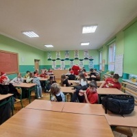 Mikołaj i Grinch w naszej szkole! (6)