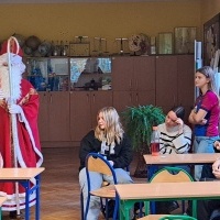 Mikołaj i Grinch w naszej szkole! (3)