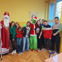 Mikołaj i Grinch w naszej szkole! (6)
