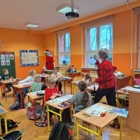 Mikołaj i Grinch w naszej szkole! (3)