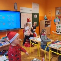 Mikołaj i Grinch w naszej szkole! (5)