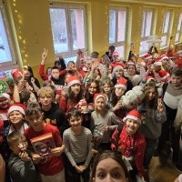 Mikołaj i Grinch w naszej szkole! (13)