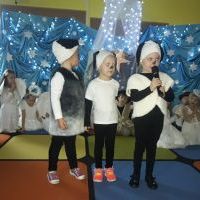 Spotkanie jasełkowe - Żabki i Smerfy